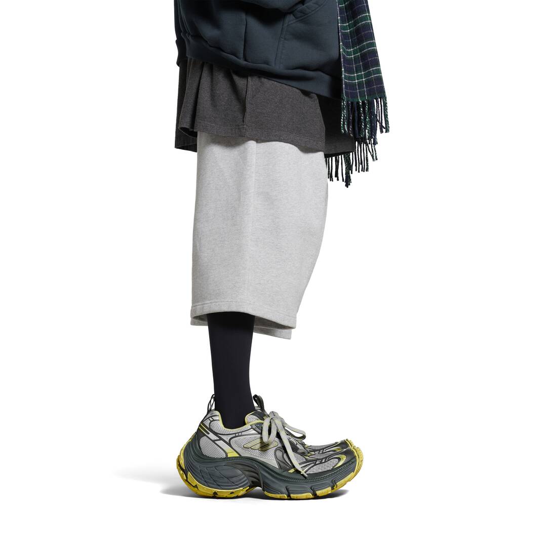 Men’s 10xl Sneaker in Grey/yellow - Image 8